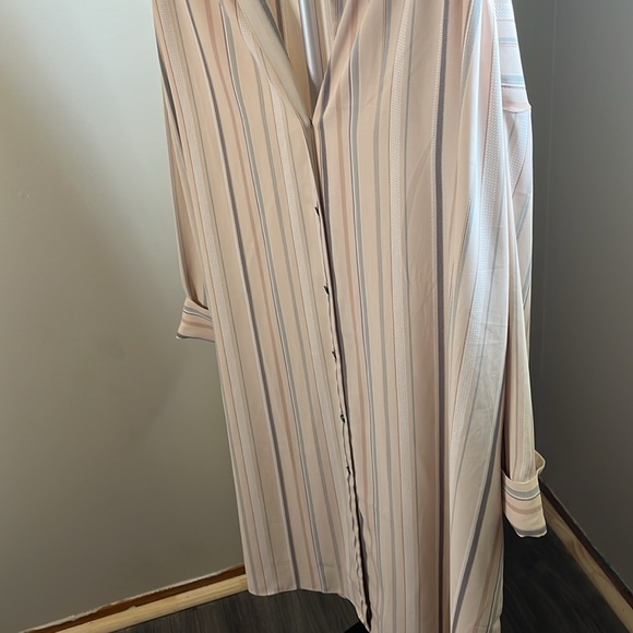 Like new- 3x Addition Elle side slit tunic top *oversized fit* - Picture 4 of 14